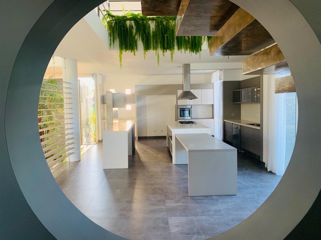 Casa en Urubó en Santa Cruz de la Sierra 5 dormitorios 5 baños 2 parqueos Foto 12