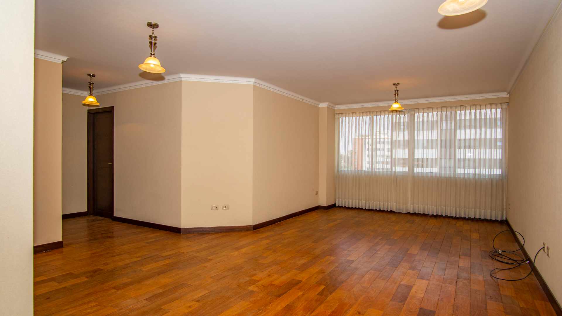 Departamento C. J.N. Rosales (Universidad Catolica Norte) Foto 9