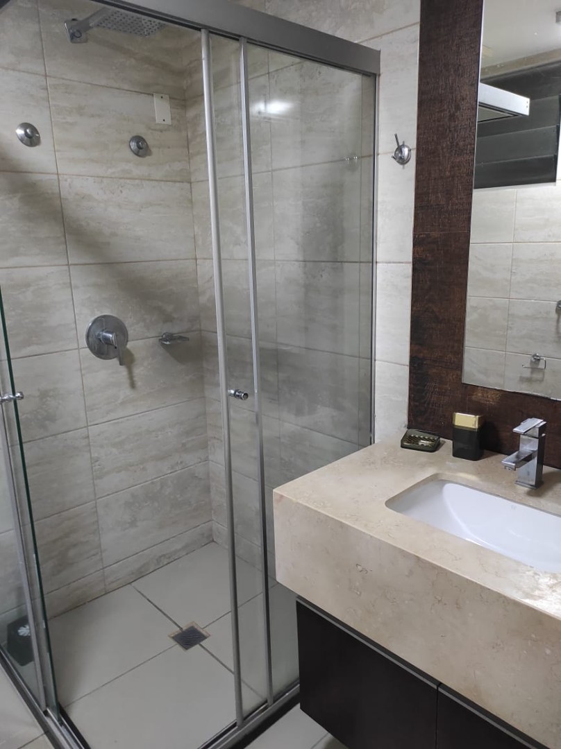 Departamento EQUIPETROL - ALQUILER DEP. 2D, CONDO MACORORO 9 FINAMENTE EQUIPADO Y AMOBLADO Foto 10