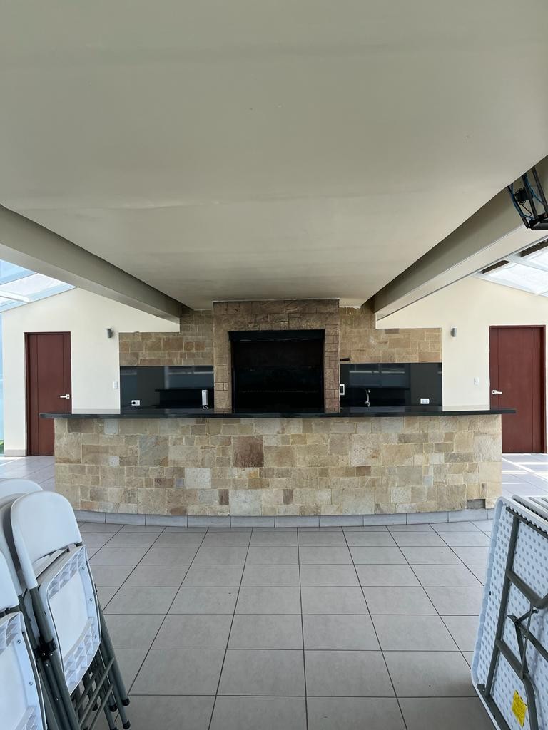 En Venta a $us 295,000 Foto 4