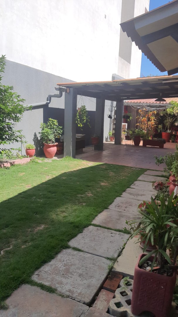 Casa en VentaMiguel Zamora 3060 Barrio Conavi, Av. Paragua entre tercer y cuarto anillo. Foto 5