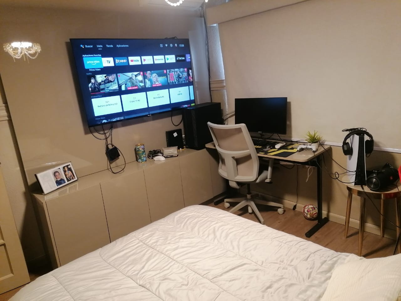 Departamento en VentaZona Av. Roca y Coronado 4° anillo 4 dormitorios 3 baños 2 parqueos Foto 4