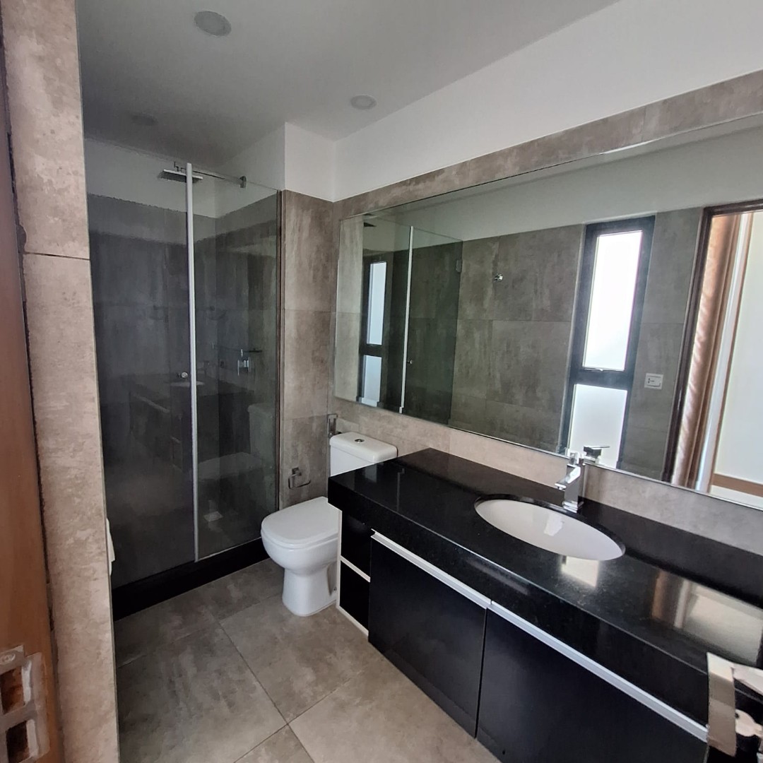 Departamento en Equipetrol en Santa Cruz de la Sierra 3 dormitorios 4 baños  Foto 5