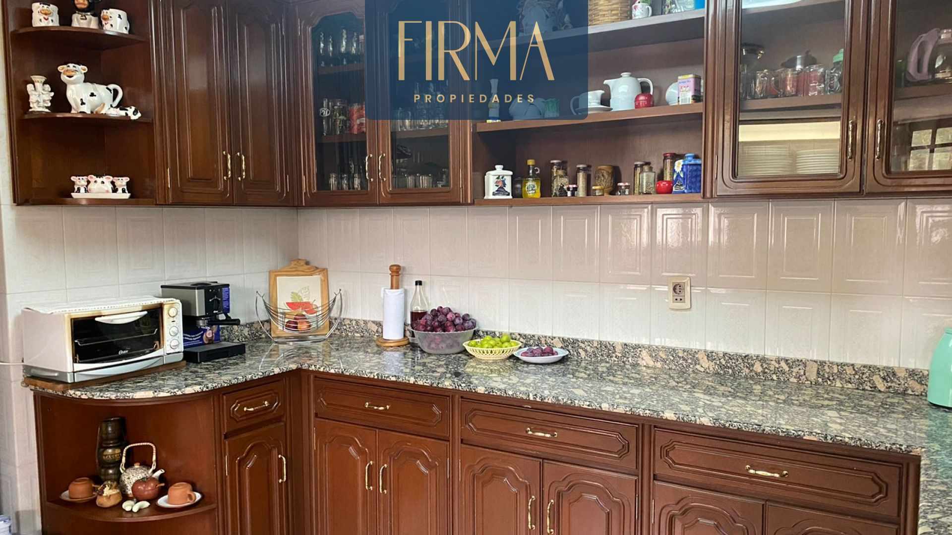 Casa en VentaLA FLORIDA 6 dormitorios 9 baños 5 parqueos Foto 5