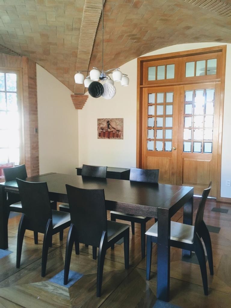 Casa en AlquilerCalle 10 Calacoto 4 dormitorios 4 baños 2 parqueos Foto 12