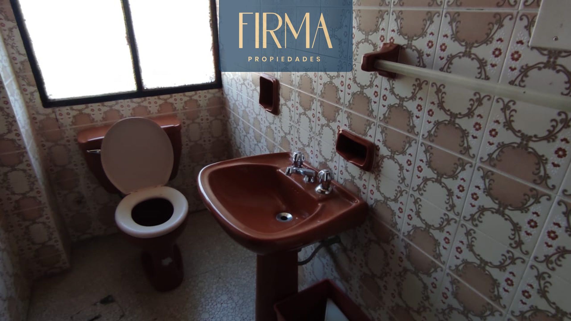 Casa en Achumani en La Paz 4 dormitorios 4 baños 2 parqueos Foto 8