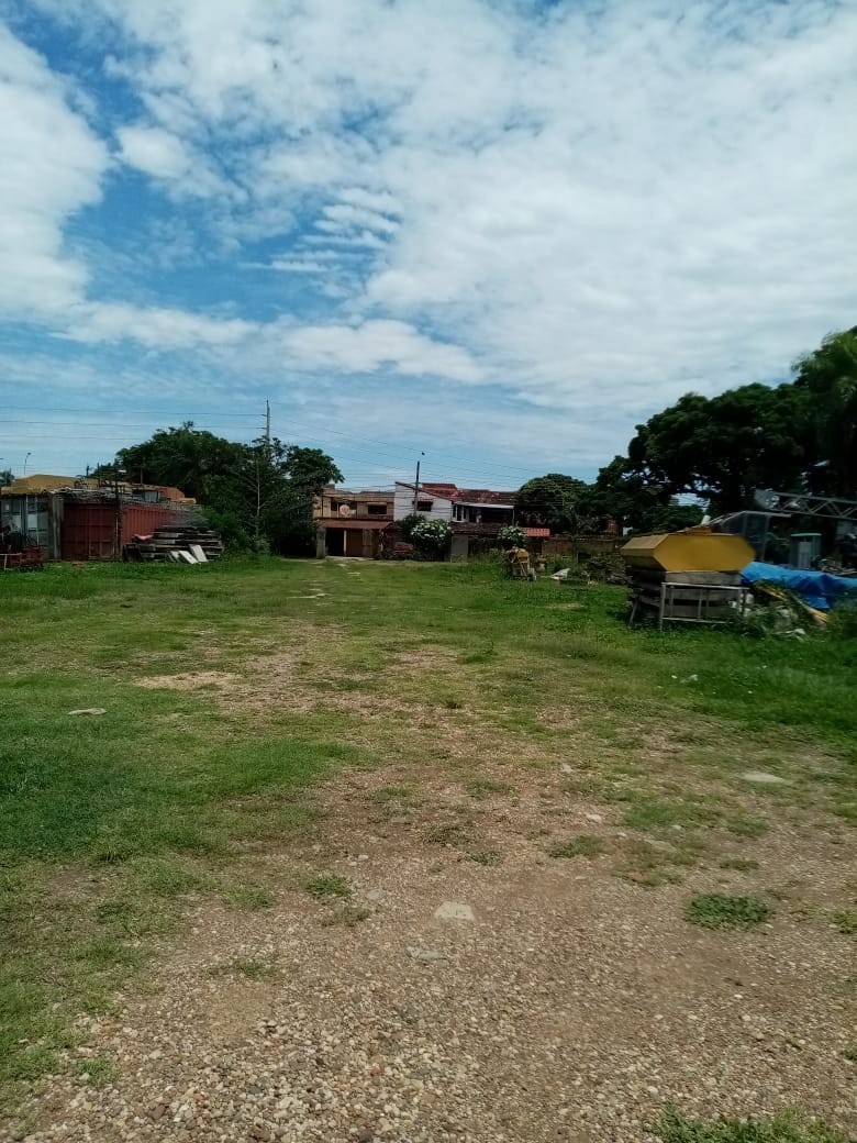 Terreno en Entre 5to y 6to anillo Sur en Santa Cruz de la Sierra    Foto 5