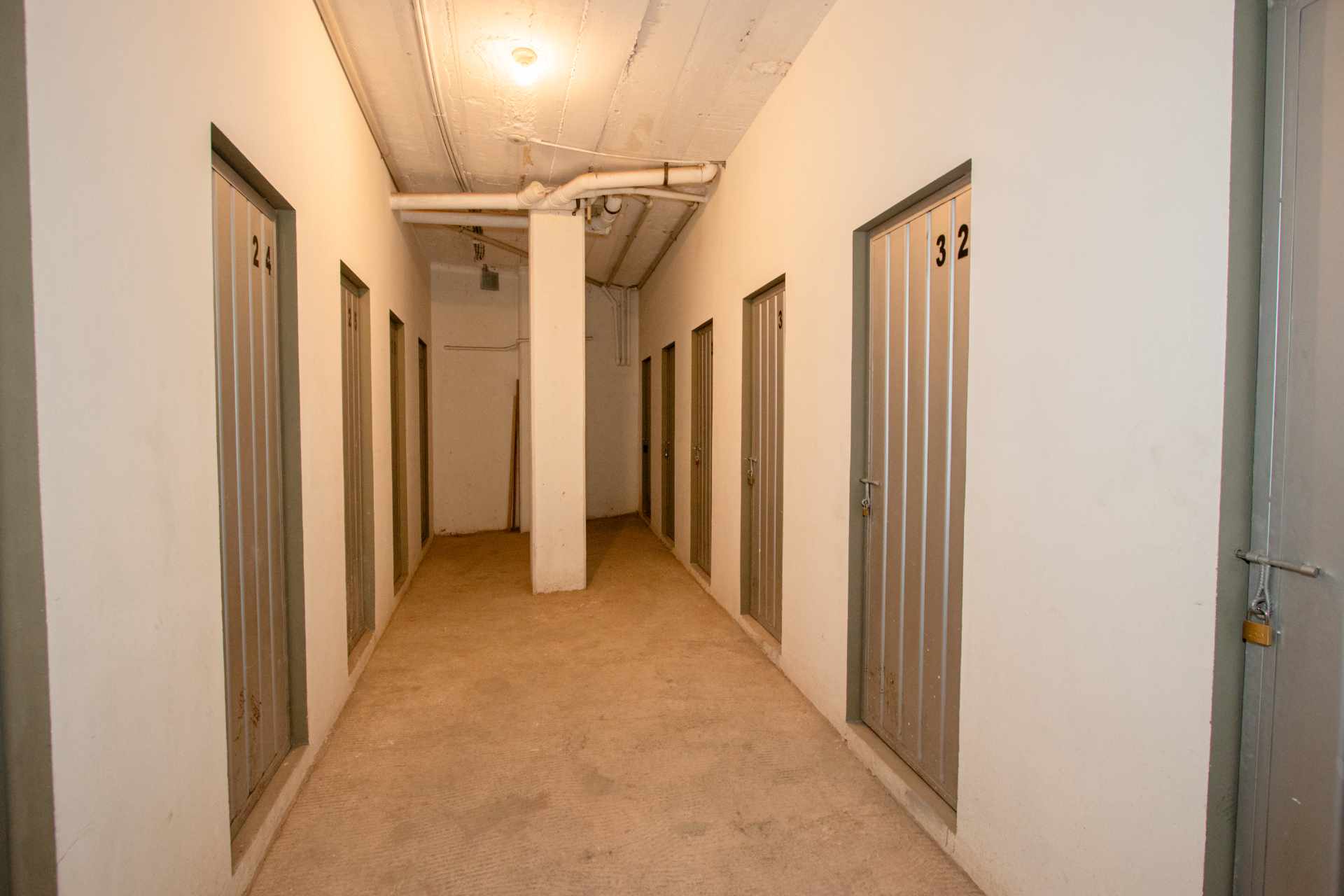 Departamento en VentaEDIF. L´ESSENCE SOBRE AV. WIRACOCHA CASI AV.MELCHOR PEREZ - ZONA SARCO 3 dormitorios 2 baños 1 parqueos Foto 21