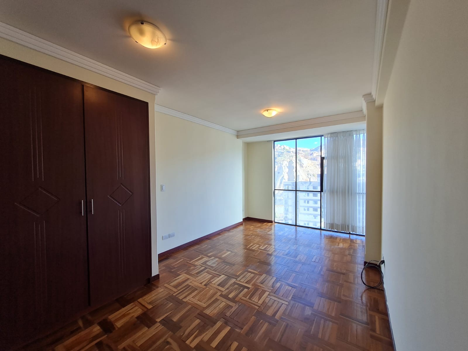 Departamento en VentaObrajes Av. H. Siles Foto 12