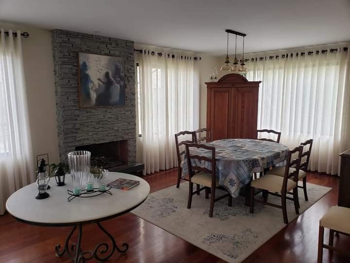 Casa Lomas de Achumani en condominio cerrado Foto 2