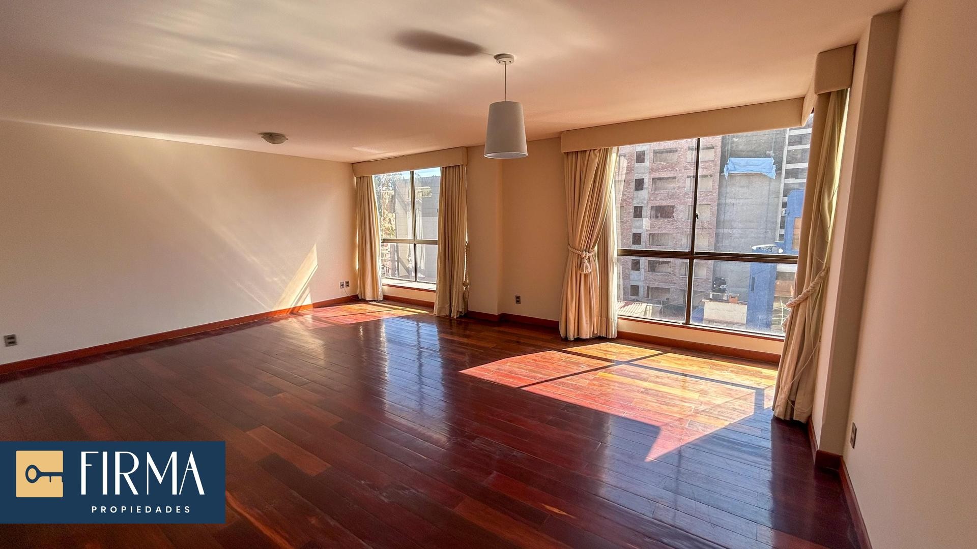 Departamento en AlquilerDEPARTAMENTO EN ALQUILER, CALACOTO Foto 1