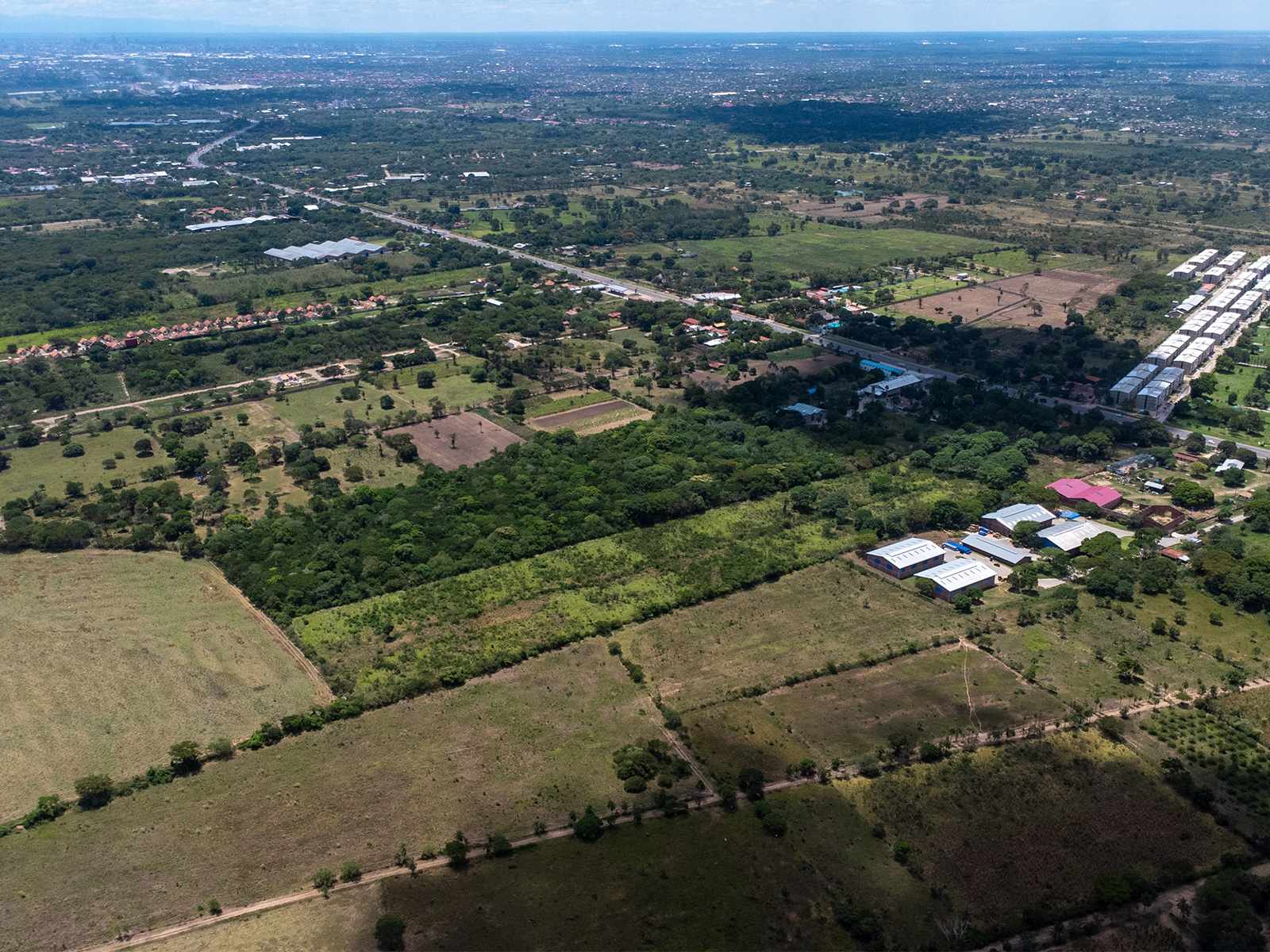 Terreno en VentaSobre la carretera Cotoca Km 12    Foto 18