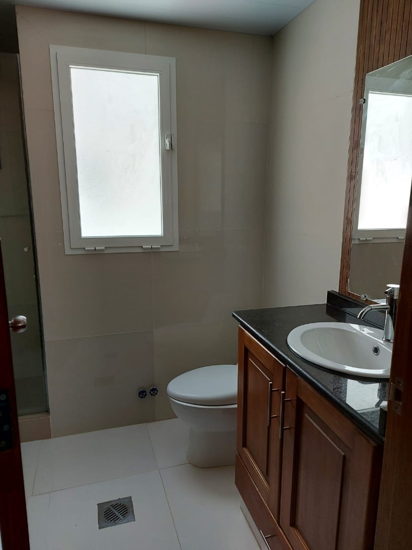 Departamento Calle 31 de Achumani  Foto 13