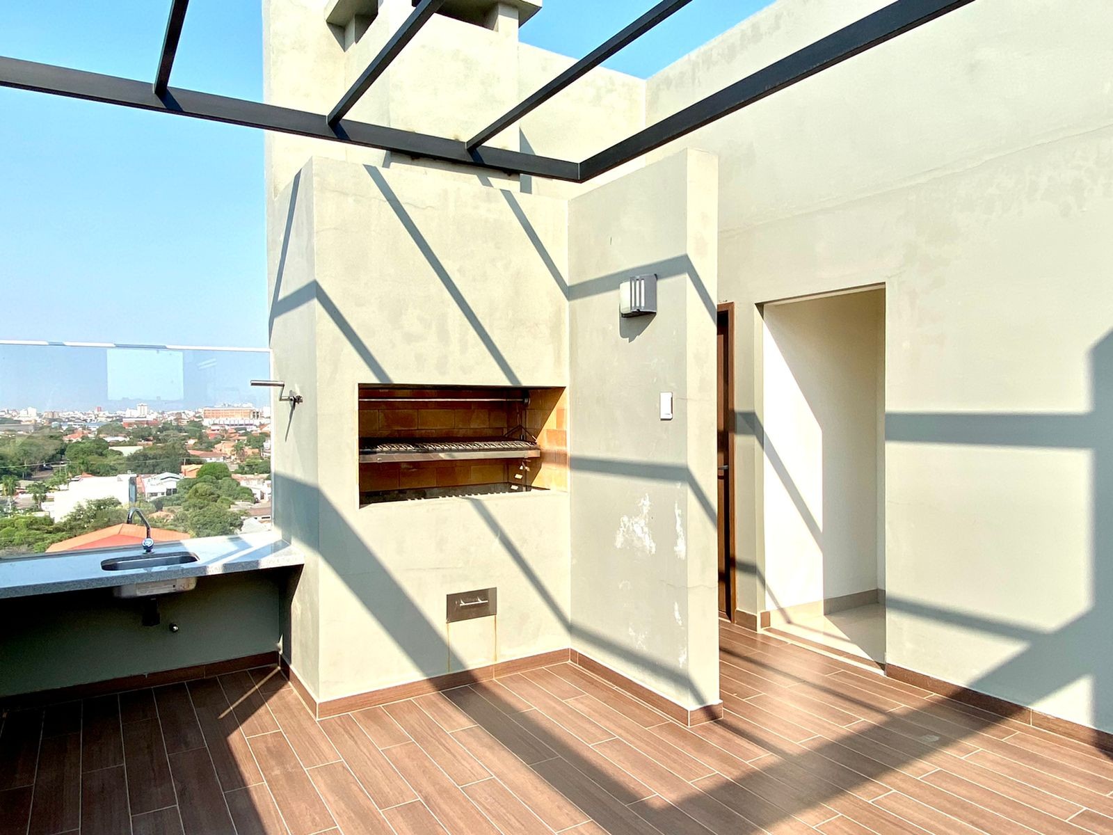 Departamento en Entre 3er y 4to anillo Oeste en Santa Cruz de la Sierra 1 dormitorios 1 baños  Foto 9