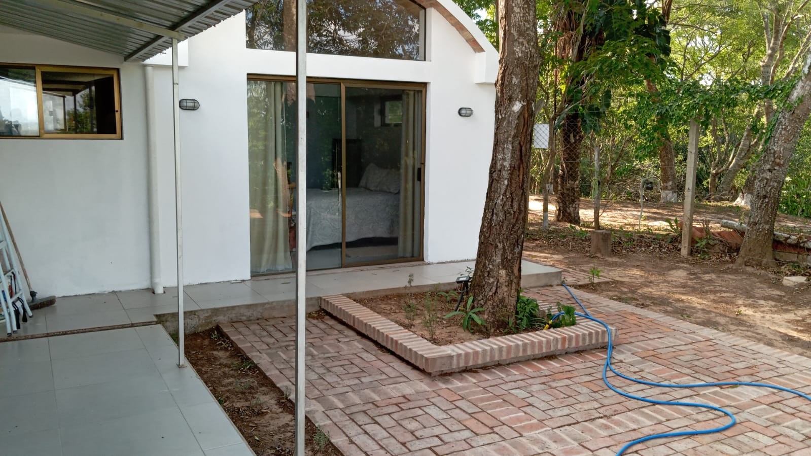 Casa en VentaHERMOSA CASA  de 170m2 construidos en 1280m2 de terreno en  PORONGO Foto 9