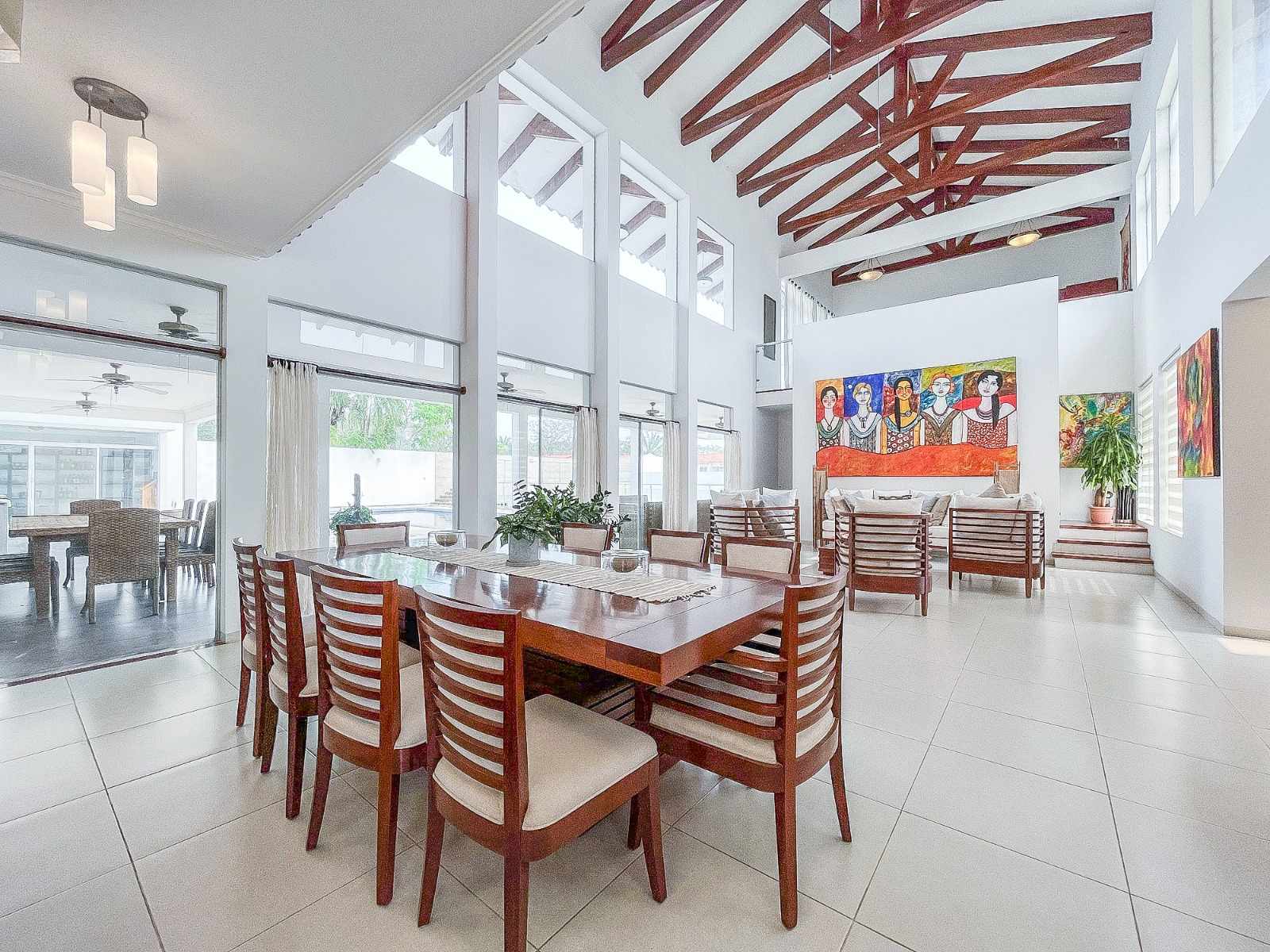 Casa en VentaHERMOSA CASA EN VILLA BONITA, CON UNA ESPECTACULAR PISCINA Y TODO LO QUE SOÑAS PARA TU FAMILIA 

 Foto 7