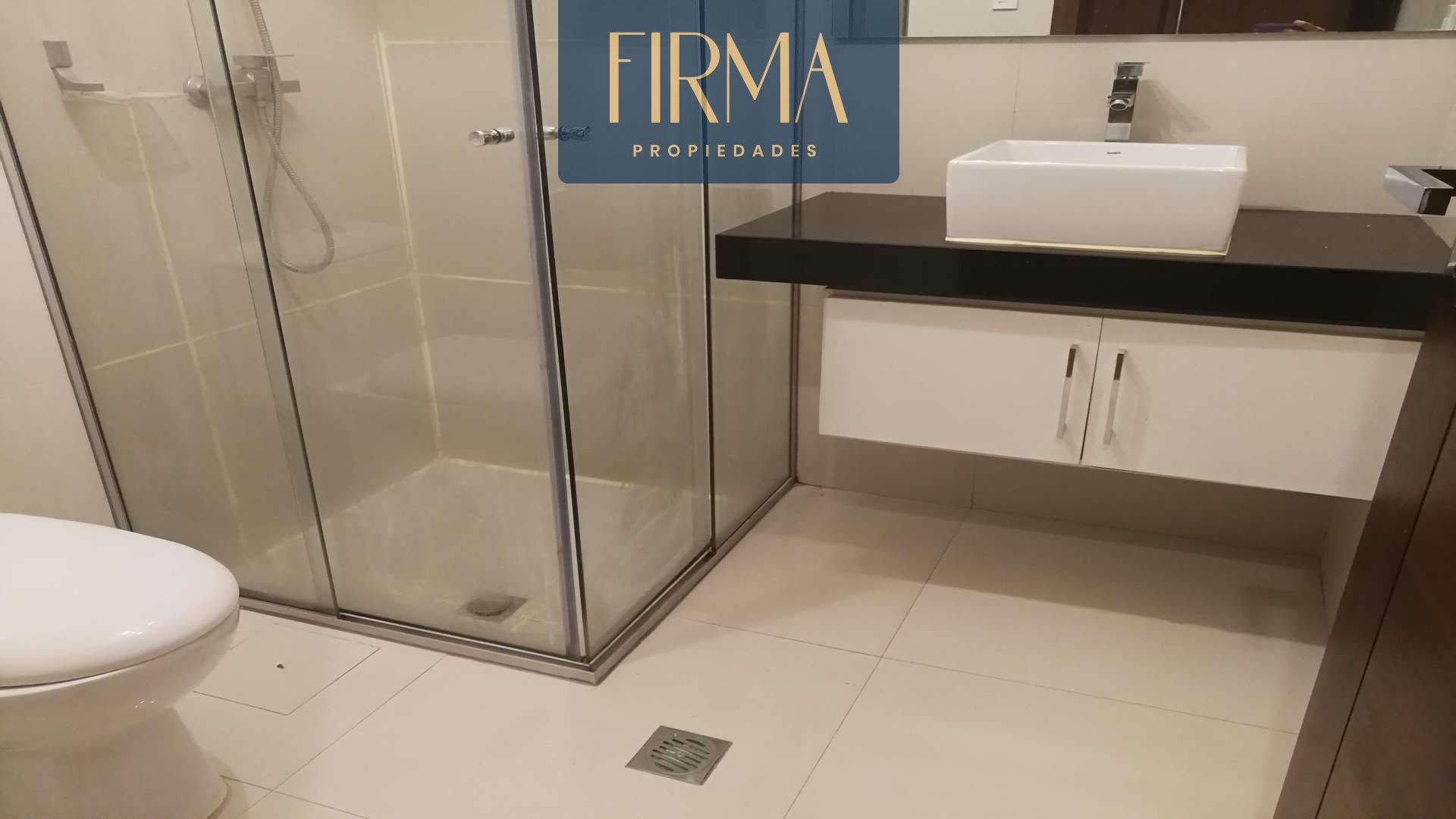 Departamento en Calacoto en La Paz 1 dormitorios 2 baños  Foto 10