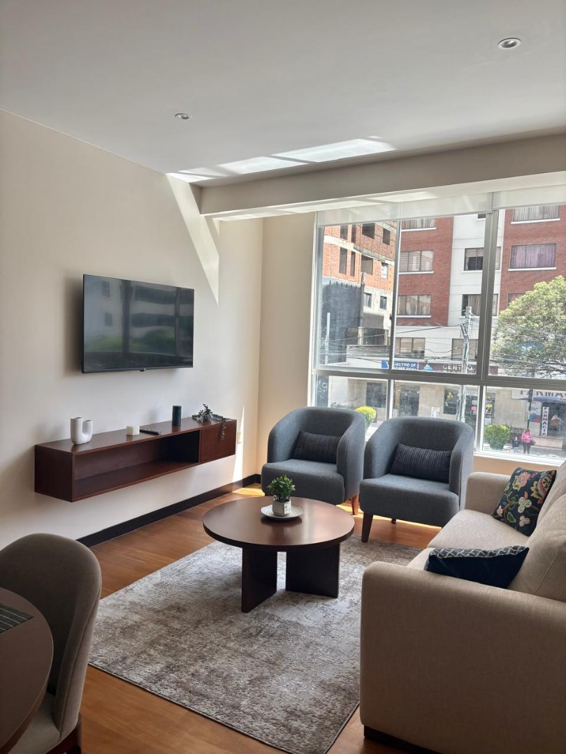 Departamento en VentaDepto Nuevo en Venta
2 Dormitorios en Suite, Obrajes 2 dormitorios 3 baños  Foto 1