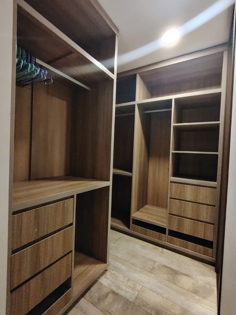 Departamento en AlquilerEquipetrol Departamento de 2 Dormitorios Amoblado en 7500Bs 2 dormitorios 2 baños 1 parqueos Foto 18