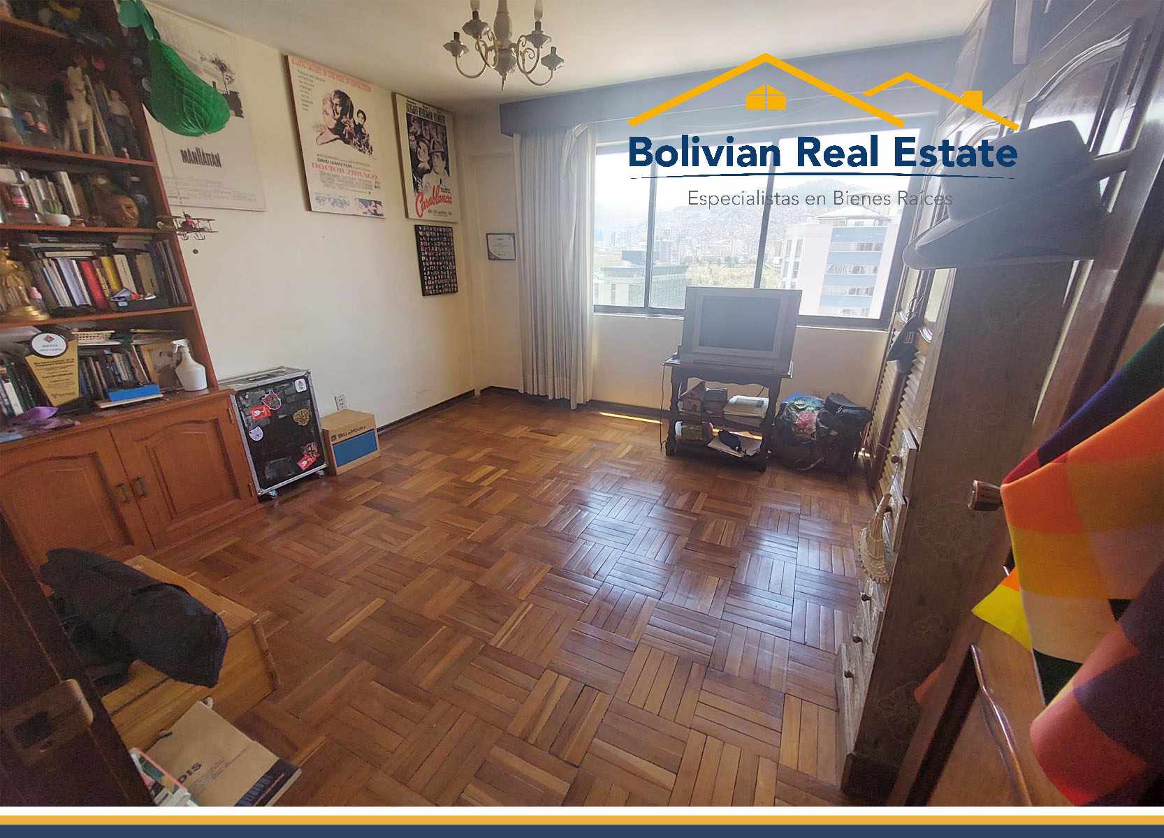 Departamento en VentaAMPLIO Y SOLEADO DEPARTAMENTO EN VENTA SOPOCACHI  4 dormitorios 3 baños 1 parqueos Foto 7