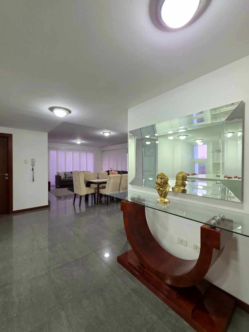 Departamento EQUIPETROL 
Condominio Ms Suant Residence 
 Foto 31