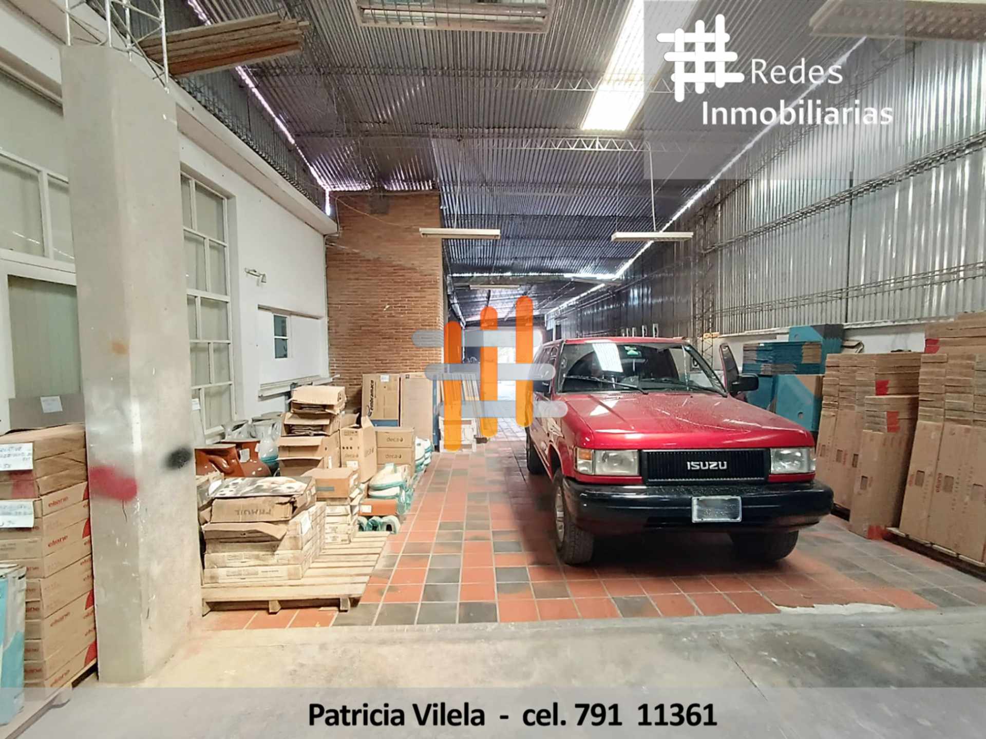 Local comercial en Calacoto en La Paz  3 baños  Foto 12