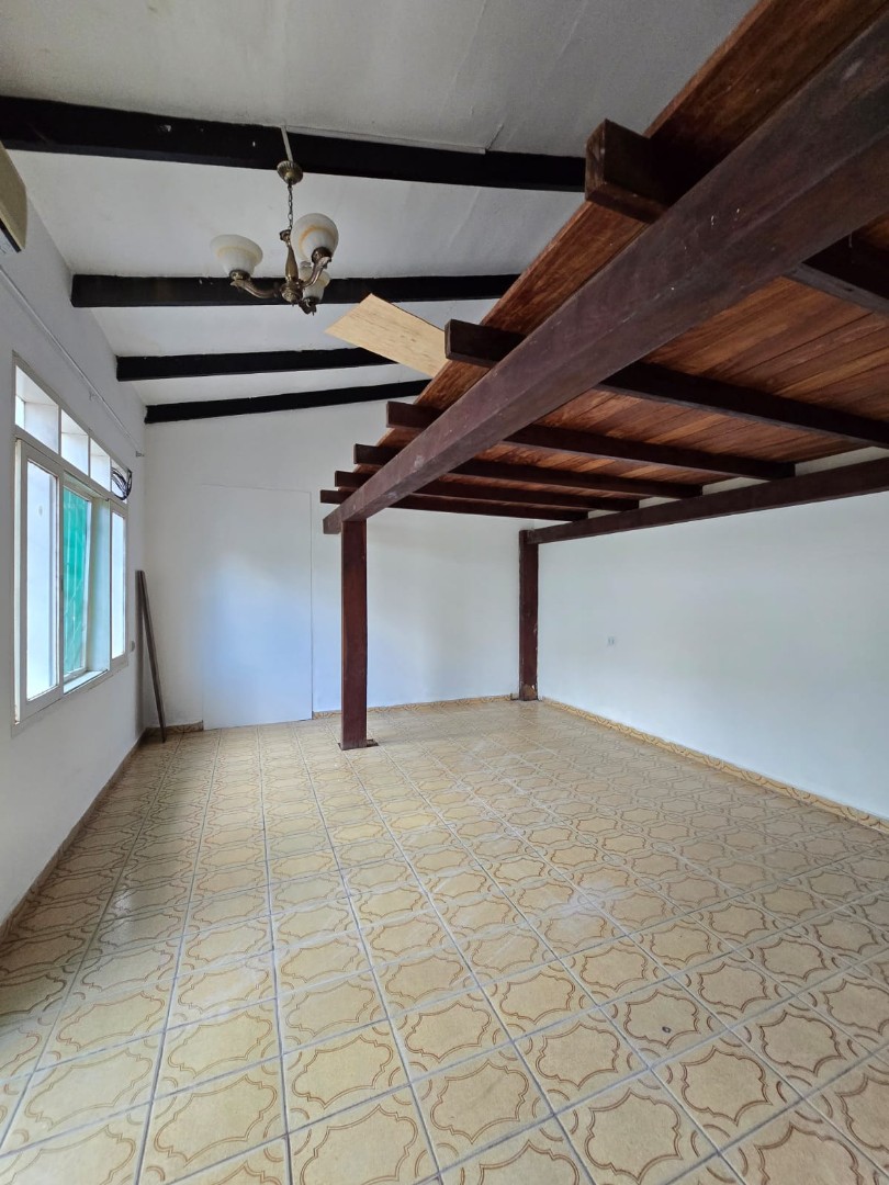 Casa en AlquilerAv. 3 Pasos al Frente, 3er anillo, entrada a la Bimodal, calle Carmelo Ortiz # 3130 2 dormitorios 2 baños 2 parqueos Foto 9