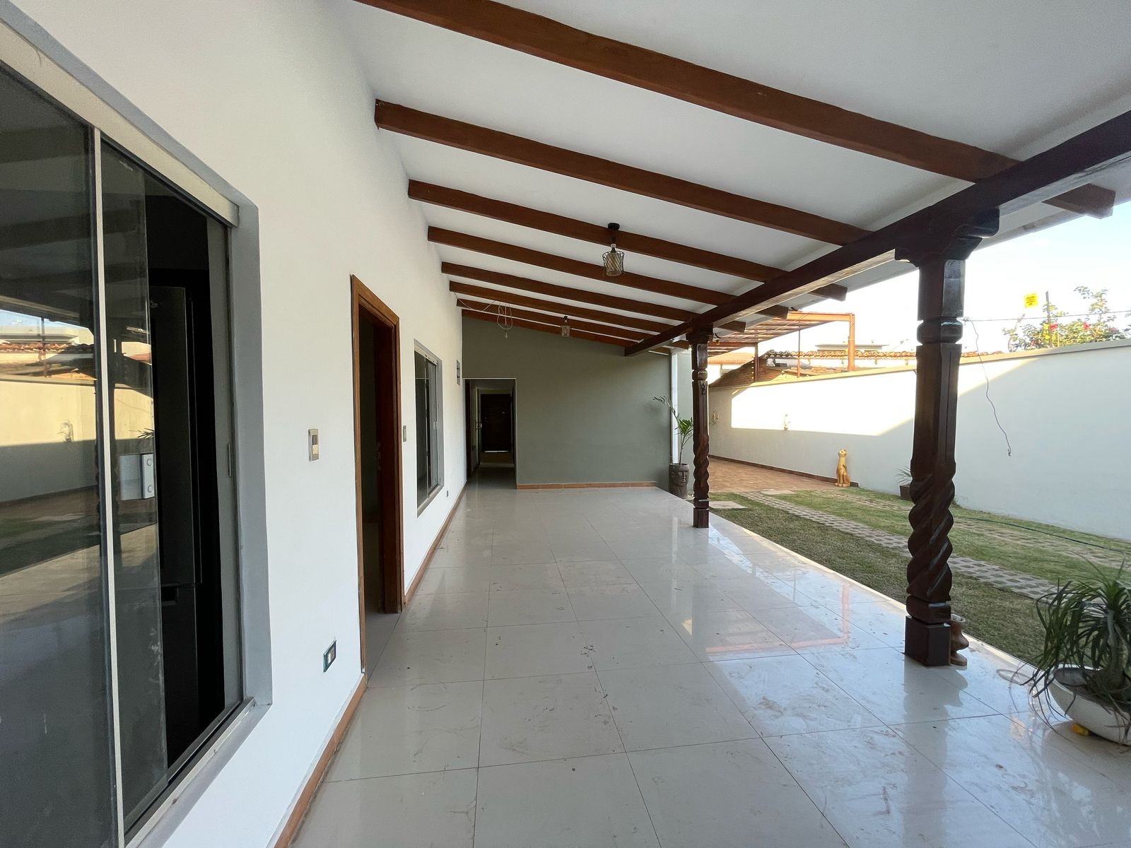 Casa en VentaCotoca, zona Sur, Av Las Palmeras entre 1er y 2do anillo Foto 12