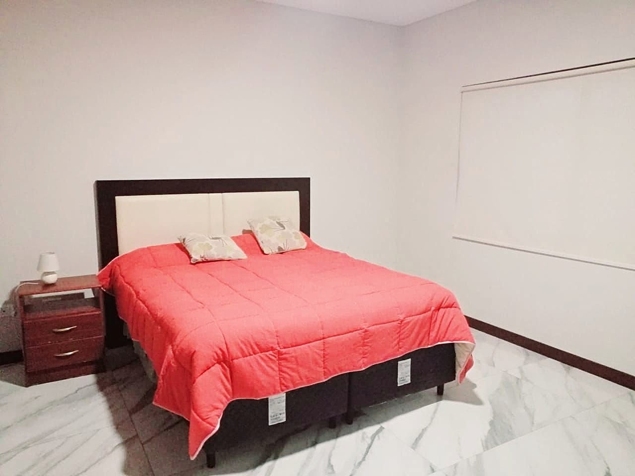 Casa en Venta¨CONDOMINIO MUNICH¨ Av. Beni 8vo Anillo, detrás de la Sede de Blooming Foto 14