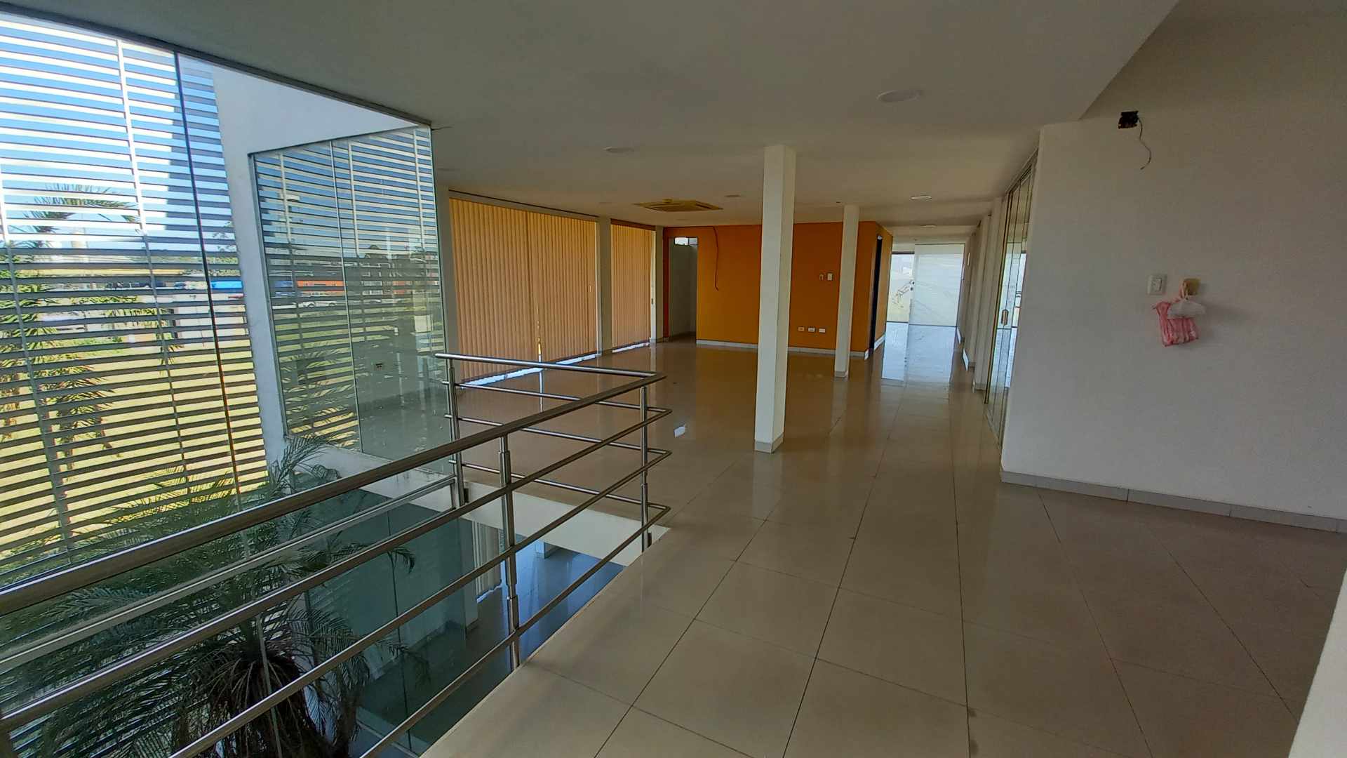 En Alquiler a $us 3,500 Foto 30