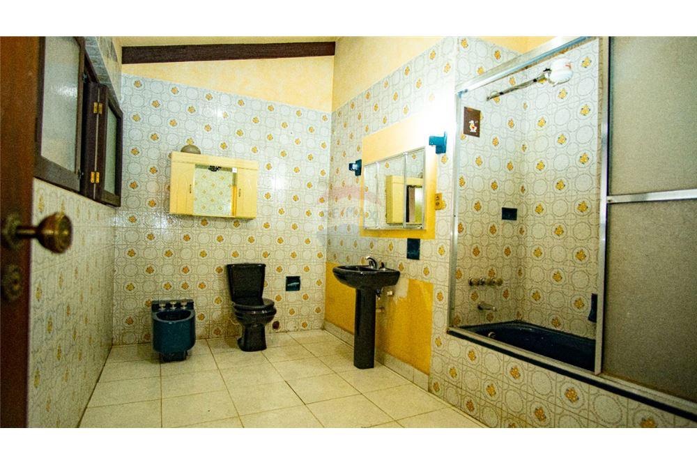 Casa en AlquilerCASA EN ALQUILER ZONA HIPODROMO 5 dormitorios 3 baños 2 parqueos Foto 5