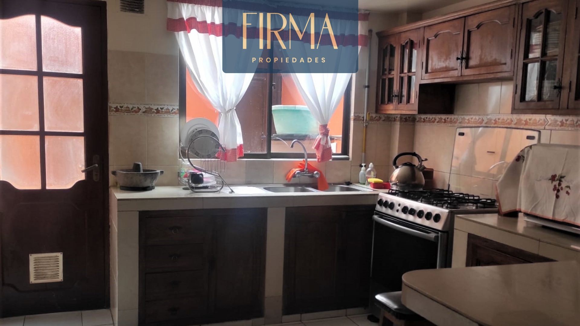 Casa en VentaCOMPRA TU CASA EN IRPAVI 4 dormitorios 4 baños 1 parqueos Foto 19