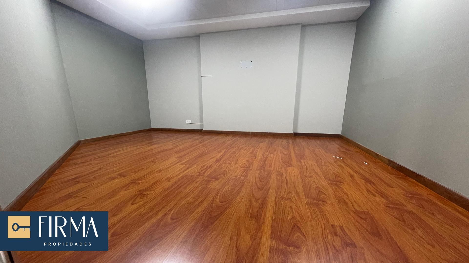 Oficina OFICINA EN ALQUILER EN CALACOTO Foto 5