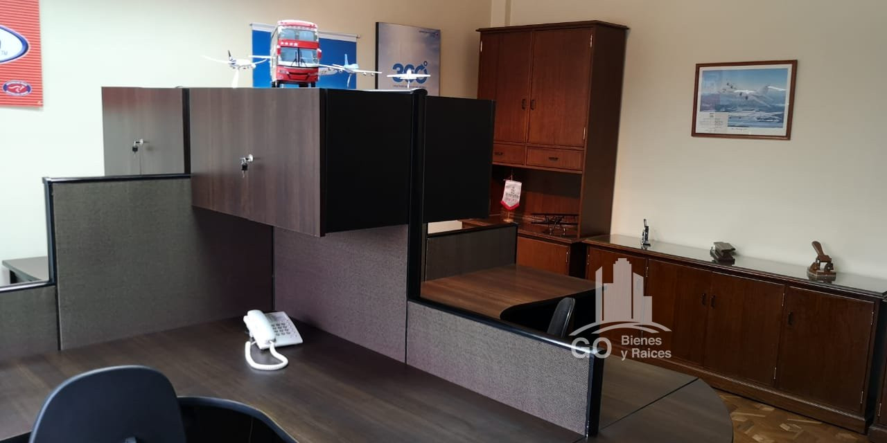 Casa en Achumani en La Paz 9 dormitorios 5 baños 5 parqueos Foto 4