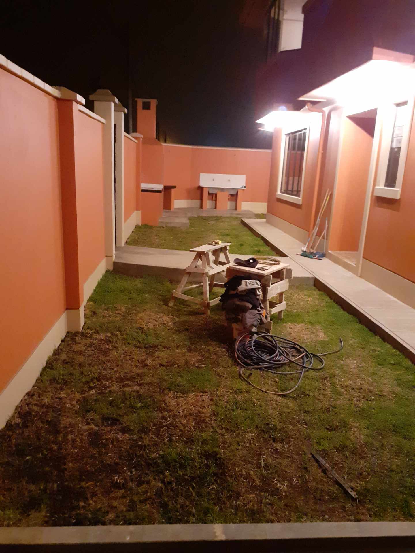 Casa en Achocalla en La Paz 4 dormitorios 4 baños 2 parqueos Foto 2