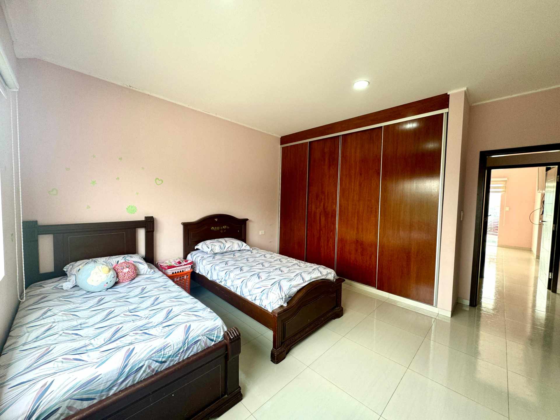 Casa en VentaCASA EN VENTA - 3ER ANILLO EXTERNO 4 dormitorios 3 baños 3 parqueos Foto 10