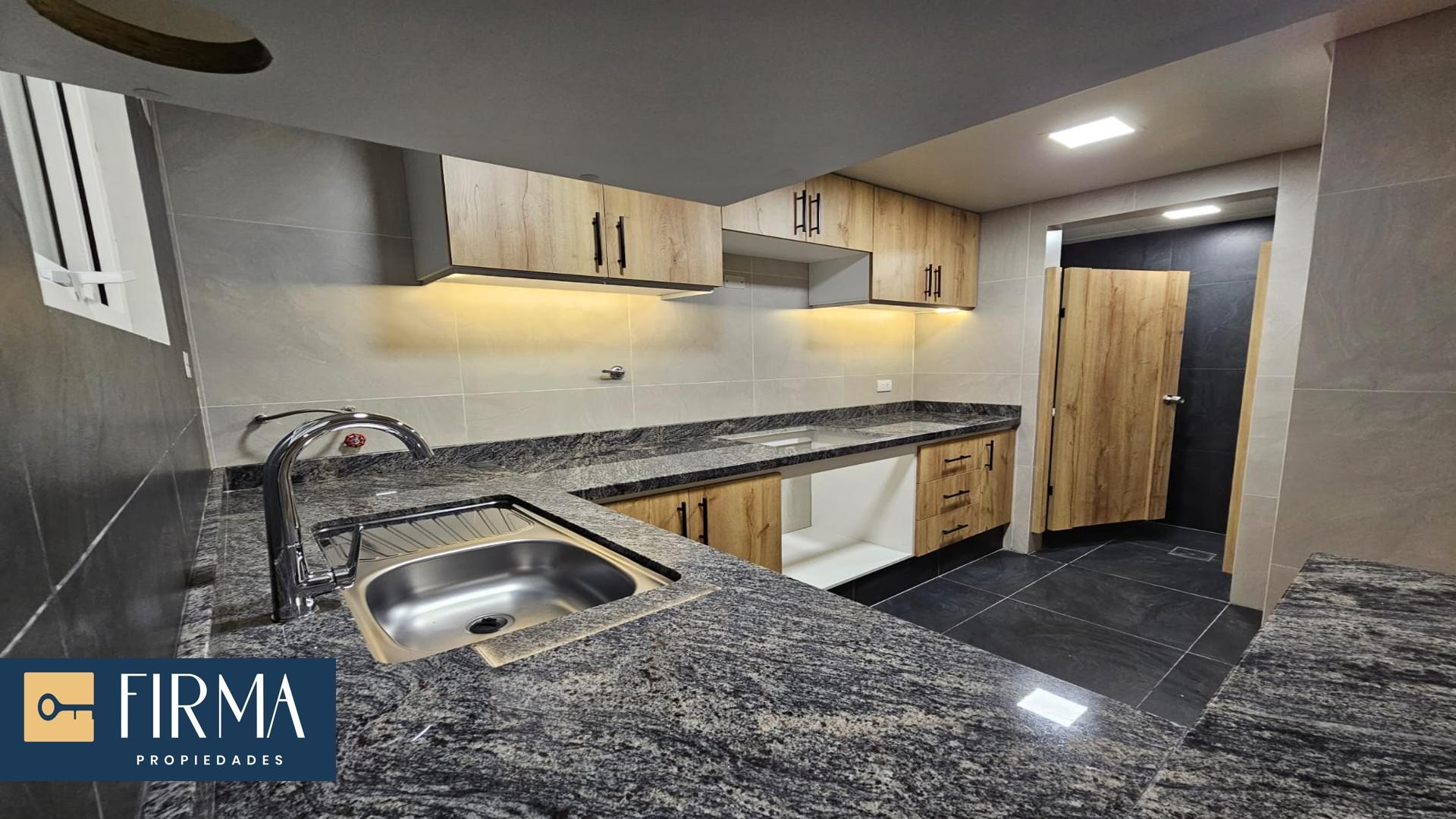 Departamento en AlquilerDEPARTAMENTO EN ALQUILER, SOPOCACHI 1 dormitorios 1 baños 1 parqueos Foto 7