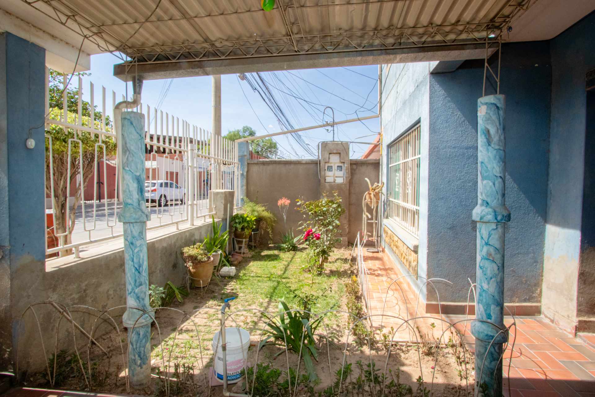 Casa en VentaA una cuadra de Av. Beijing en Autoventa, a 50m estacion Tren Metropolitano  Foto 3