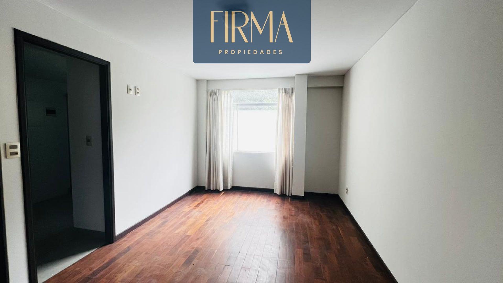 Casa Multifamiliar En Venta,... UC995194