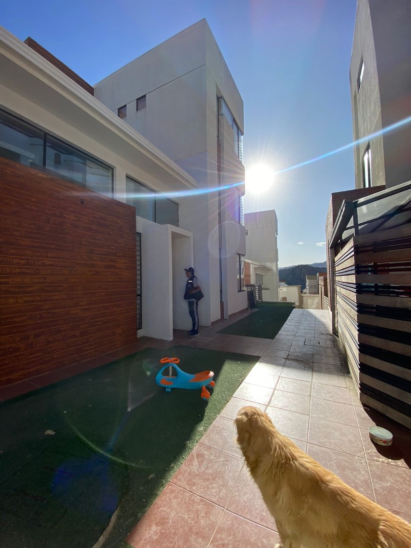 Casa Las Lomas de Achumani #7 Foto 26