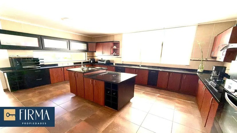 Casa en VentaCASA EM VENTA EN ACHUMANI 4 dormitorios 6 baños 4 parqueos Foto 7