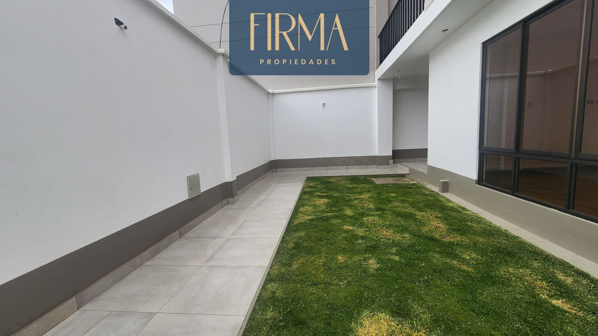 Casa en VentaCASA A ESTRENAR EN VENTA, ACHUMANI 4 dormitorios 5 baños 2 parqueos Foto 25