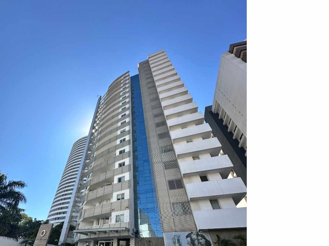 Departamento en Alquiler[PLATINUM 1| EQUIPETROL NORTE] ALQUILER AMOBLADO DEPARTAMENTO 1 DORMITORIO CON BALCON CERCA DE MANZANA 40 Y MALL VENTURA 1 dormitorios 1 baños  Foto 1