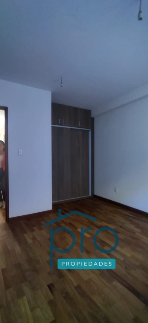 Departamento en Alto Irpavi en La Paz 3 dormitorios 4 baños 1 parqueos Foto 9