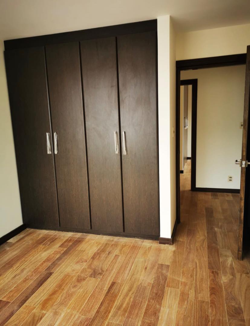 Departamento en VentaMIRAFLORES  CALLE  ITURRALDE Foto 8