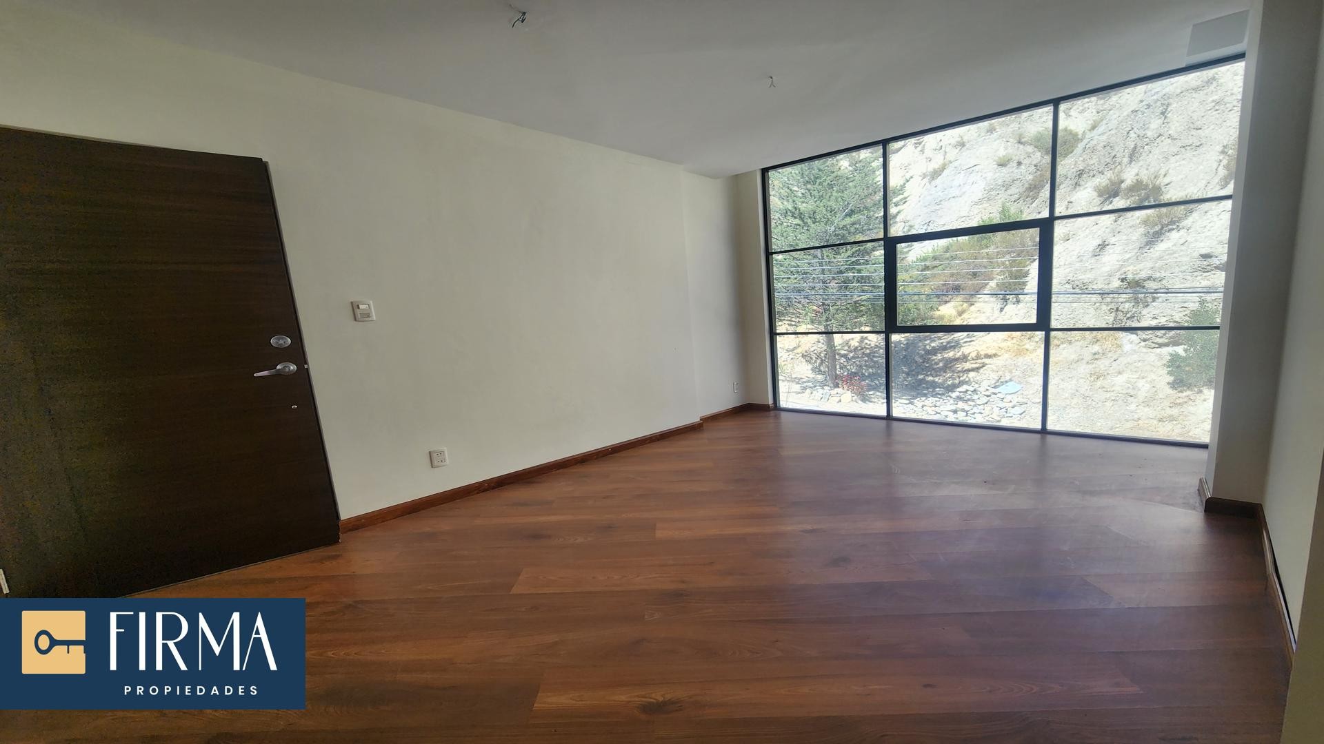 Departamento en VentaDEPARTAMENTO EN VENTA CON BALCON EN ACHUMANI Foto 3