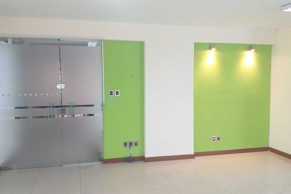 Oficina en VentaCalle Salamanca esquina calle J.C. Carrillo, - Edificio Cibeles, - Norte - Cochabamba, Cercado Foto 9