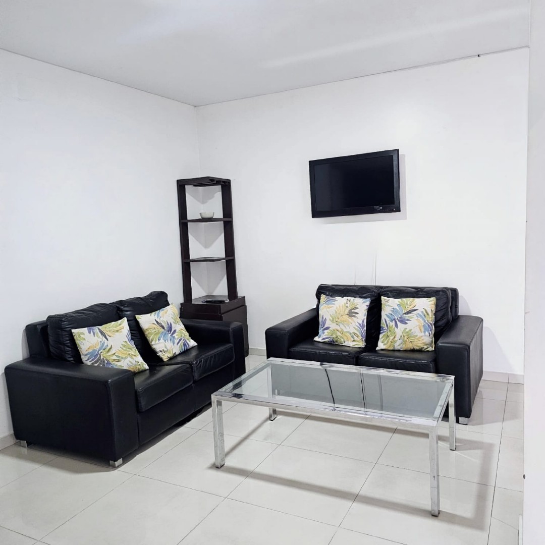 Departamento AV. EJERCITO NACIONAL - DPTO DE 4 DORMITORIOS -AMOBLADO Foto 2