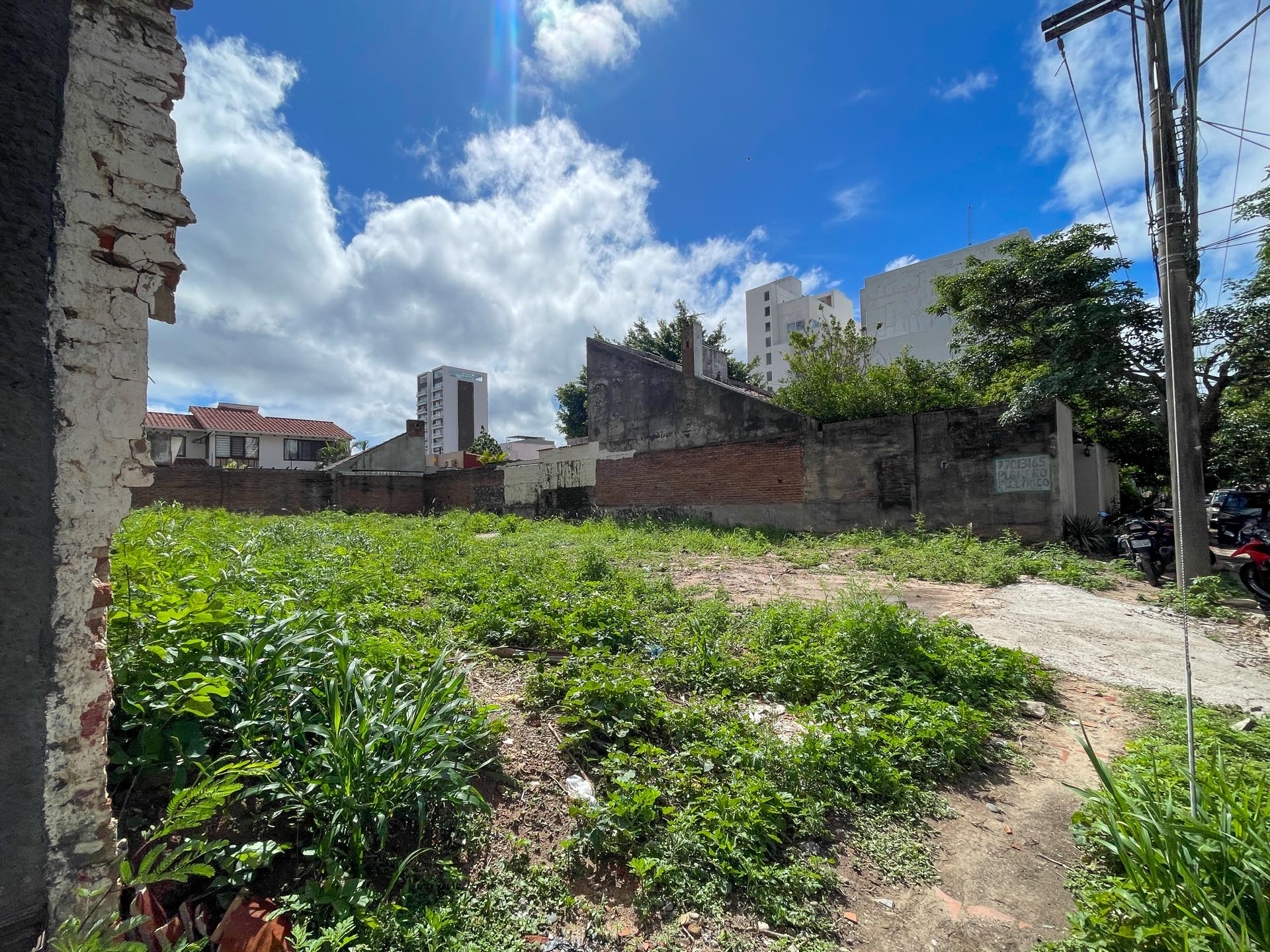 En Alquiler a $us 650 Foto 4