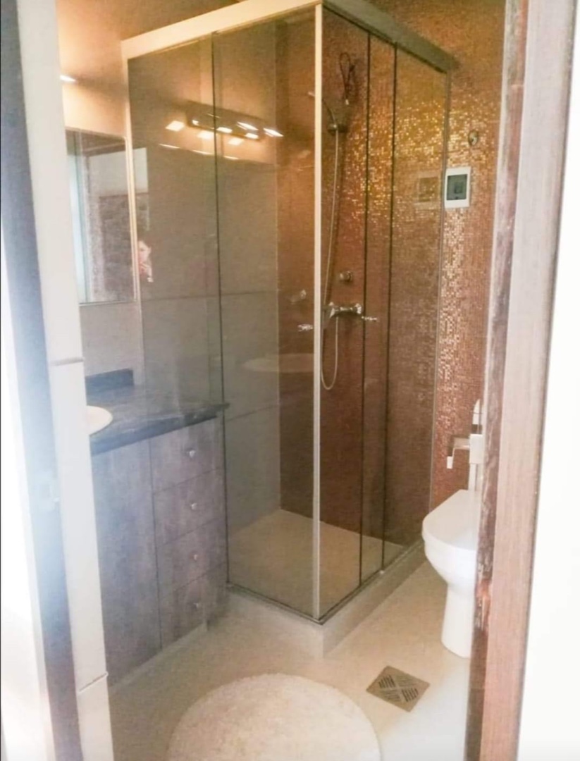 Departamento en Achumani en La Paz 2 dormitorios 2 baños 1 parqueos Foto 5